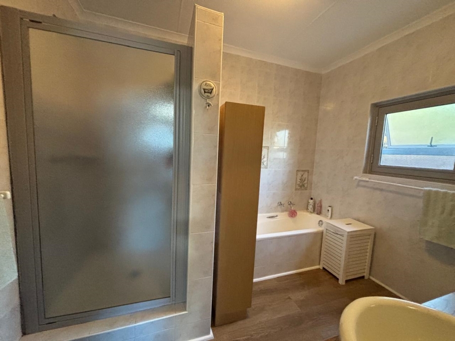 3 Bedroom Property for Sale in Blue Horizon Bay Eastern Cape